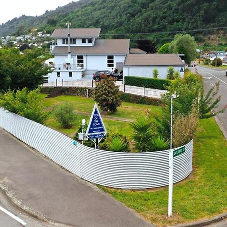 Hotel Top Of The Town Picton Exterior foto